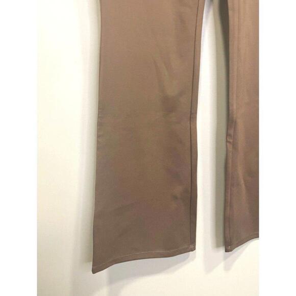 NWT Halara Flex High Waisted Back Side Pocket Flare Teak Brown Pants Size PS - Picture 5 of 8